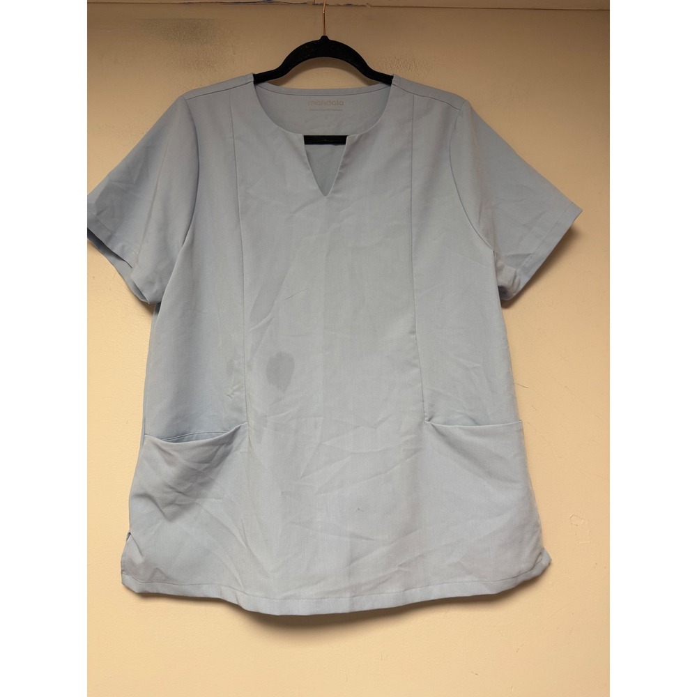 Mandala Scrub Top Womens Large Light Blue Good Equa-Tek V-Neck Pocket 9172